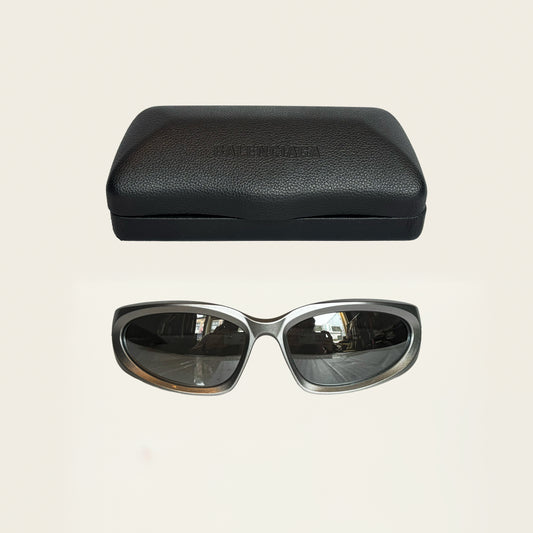 Balenciaga BB0157S Swift Reflective Oval Sunglasses